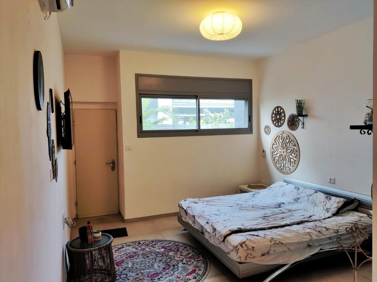 נקודות ריפוי Apartment Tirat Carmel Bagian luar foto